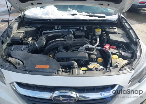 2022 Subaru Legacy Premium из США, поврежденный, VIN 4S3BWAC69N3028477